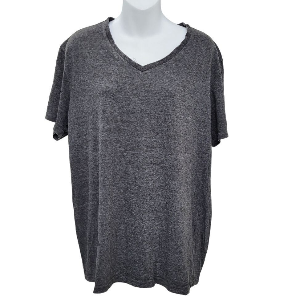 3/$20 Plain Grey Top Tee T-shirt Size: Large